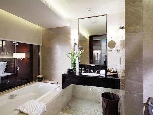 venus royal hotel