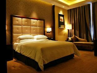 Venus Royal Hotel,In Bao'an (Shajing),4 star