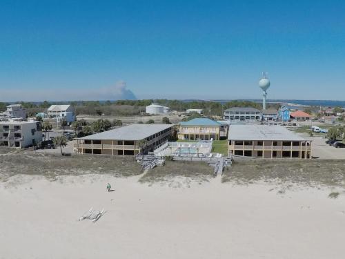 buccaneer inn