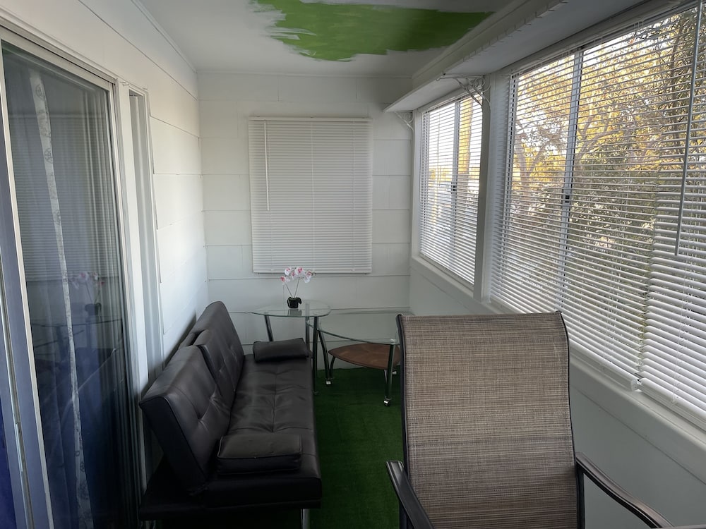 the yellow penthouse