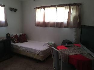 The Yellow Penthouse,Las Vegas>>Clark County,3 star