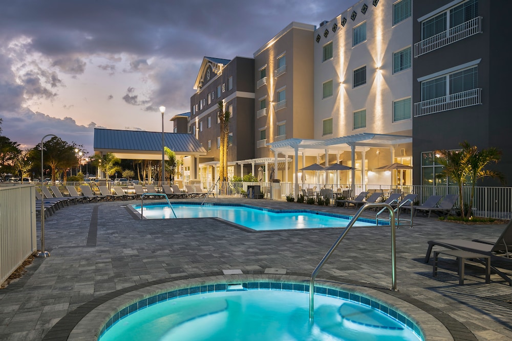 Carlisle Inn,Port Charlotte>>Florida Gulf Coast,4 star