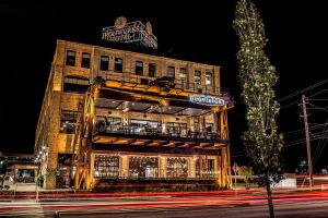 Ironworks Hotel Indy,Indianapolis>>Castleton,4 star