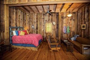 7F Lodge,Brazos County>>Brazos,3 star