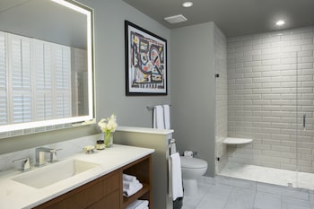 hotel zaza houston memorial city
