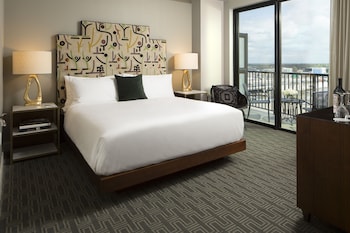 hotel zaza houston memorial city