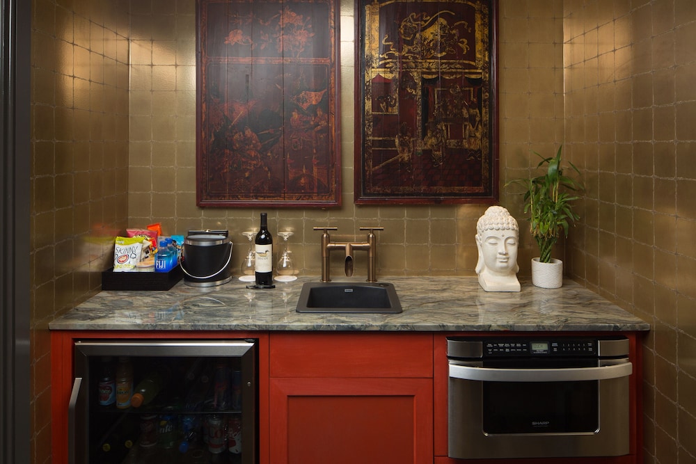 hotel zaza houston memorial city