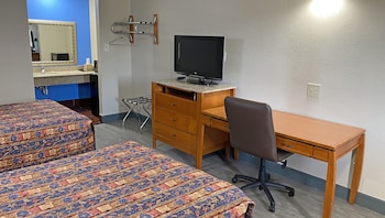 express inn newport news