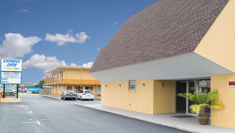 express inn newport news