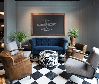 hotel grinnell ascend hotel collection