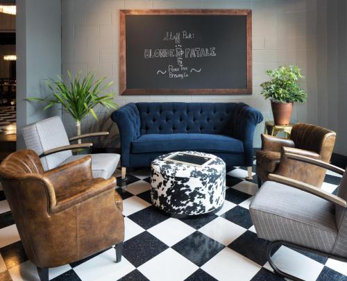hotel grinnell ascend hotel collection