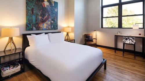 hotel grinnell ascend hotel collection