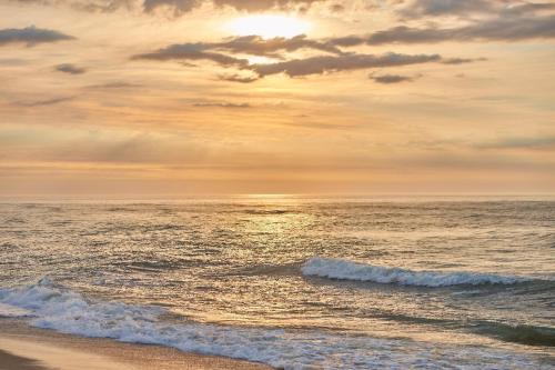 drifting sands oceanfront hotel