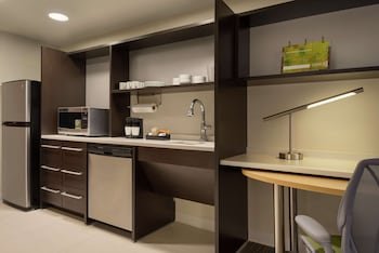 home2 suites by hilton leavenworth downtown