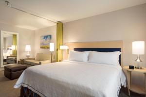 home2 suites by hilton leavenworth downtown