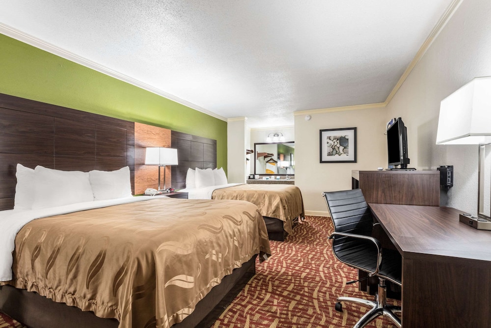 quality inn forrest city i 40
