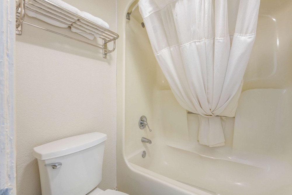 quality inn forrest city i 40