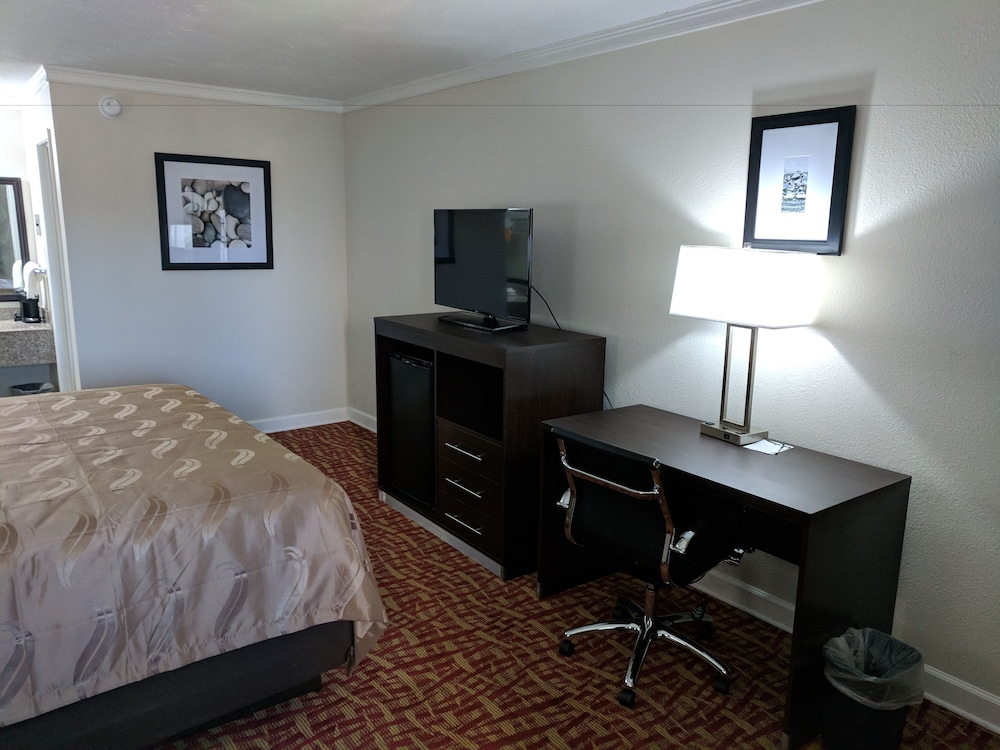 quality inn forrest city i 40