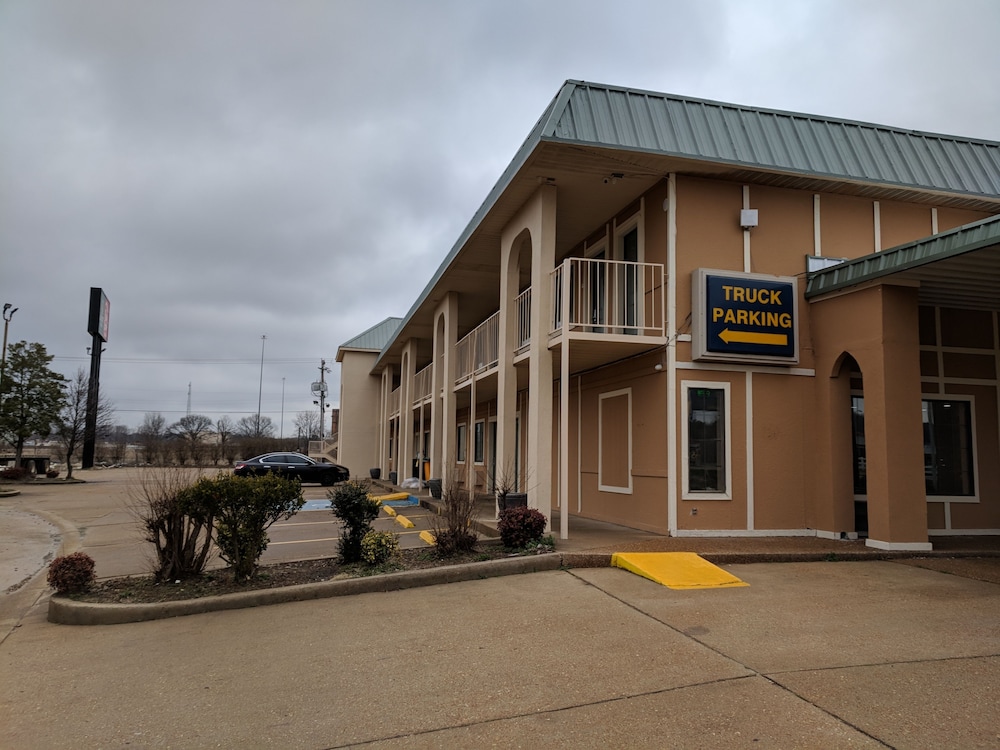 Quality Inn Forrest City I-40,Heth>>Forrest City,3 star