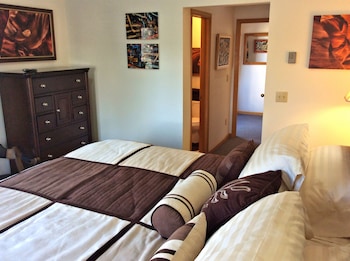 mein haus bed and breakfast