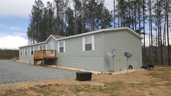Temple In The Woods,Caret>>Bowling Green,4 star