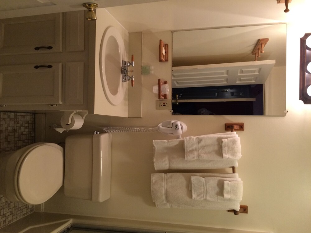 hunters grille and tap at the grafton inn