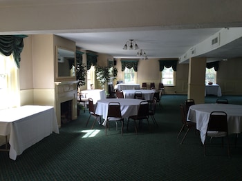 hunters grille and tap at the grafton inn