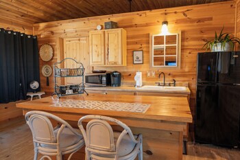 city on a hill at spring creek