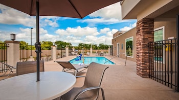 best western plus bay city inn and suites