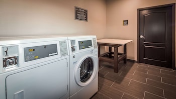 best western plus bay city inn and suites