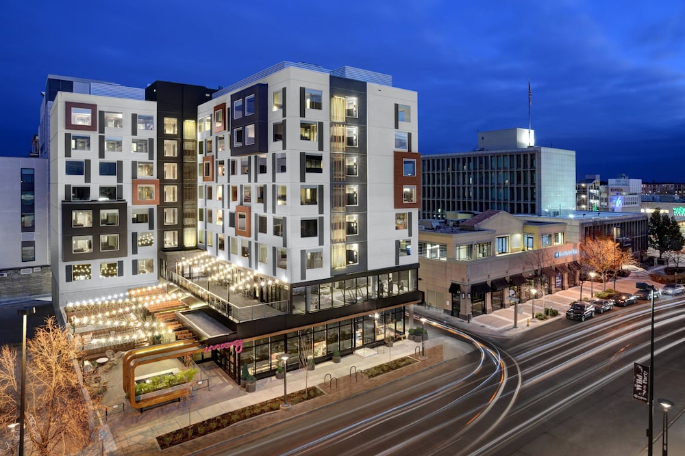 moxy denver cherry creek