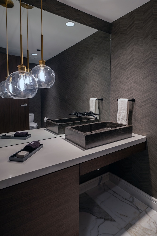 the hotel at midtown