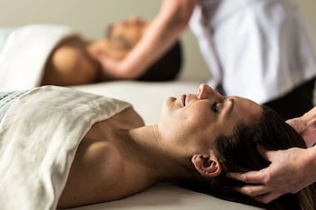 delamar west hartford