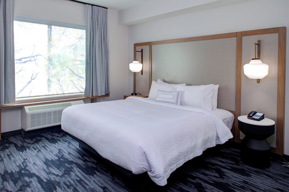 fairfield inn and suites by marriott allentown west