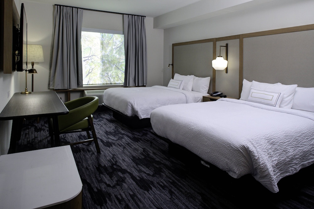 fairfield inn and suites by marriott allentown west