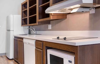 extended stay america suites boston saugus