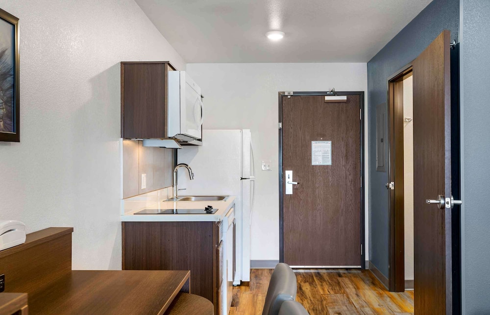 extended stay america suites boston saugus