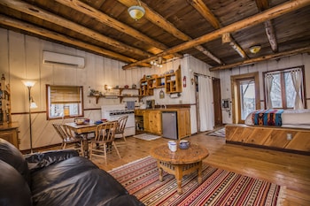 taos goji farm and eco lodge retreat