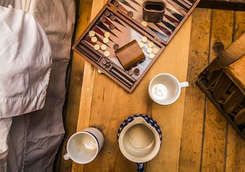 taos goji farm and eco lodge retreat