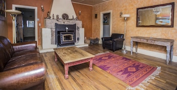 taos goji farm and eco lodge retreat