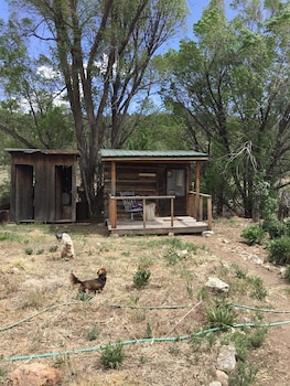 Taos Goji Farm & Eco-Lodge Retreat,El Prado>>Arroyo Seco,3 star