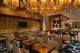the landing hotel at rivers casino and resort