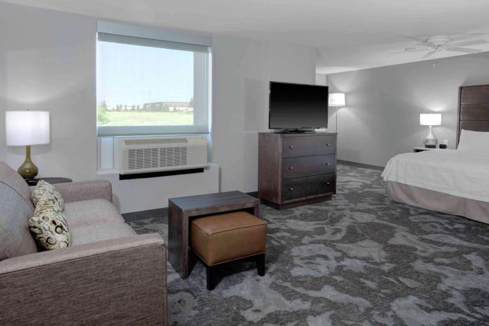 homewood suites by hilton lansing eastwood