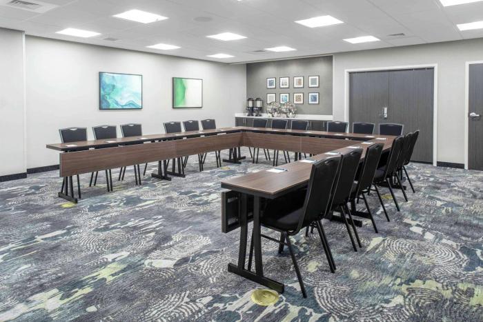 homewood suites by hilton lansing eastwood