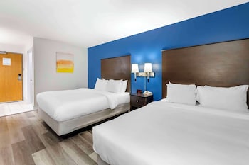 comfort inn and suites