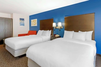 comfort inn and suites