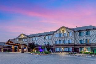 comfort inn and suites