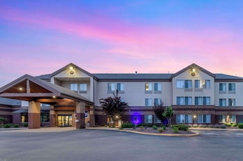 comfort inn and suites