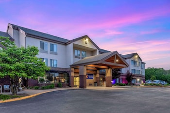 comfort inn and suites