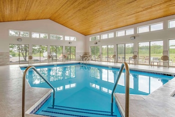 comfort inn and suites